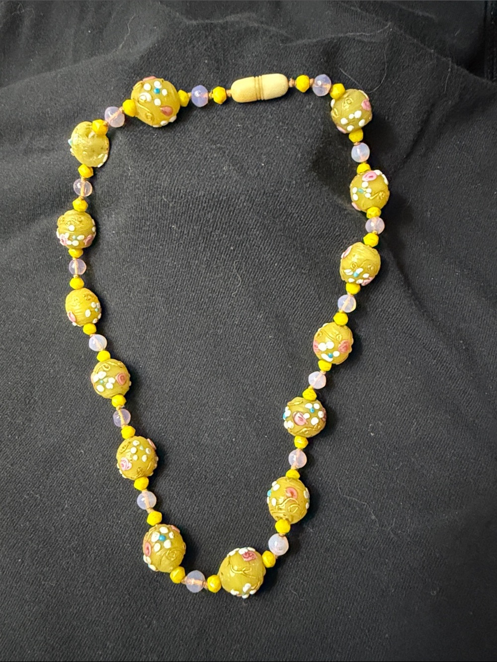 Antique ’birthday cake’ beaded necklace